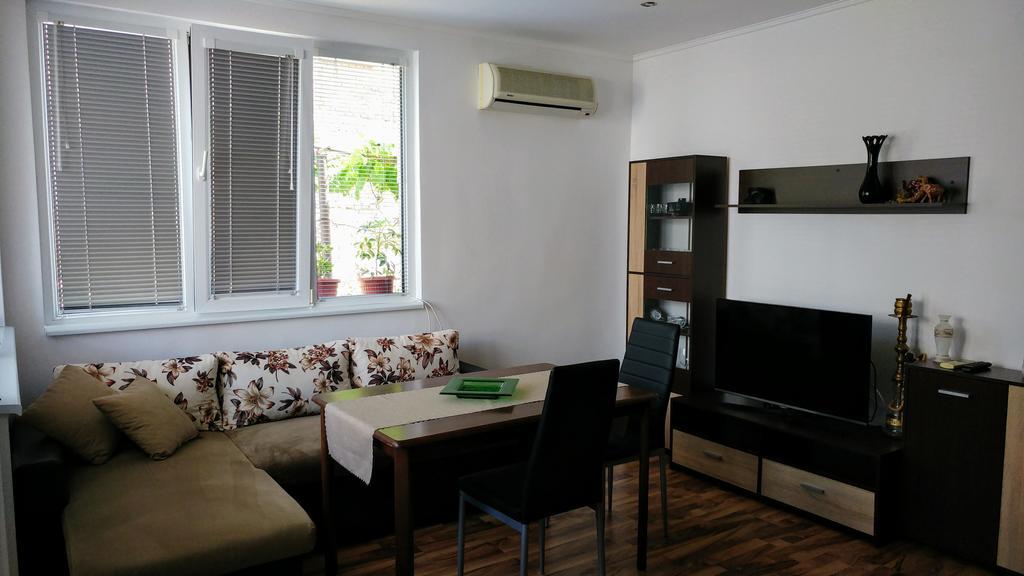 Single Apartment Elit Chernomorets Exterior photo